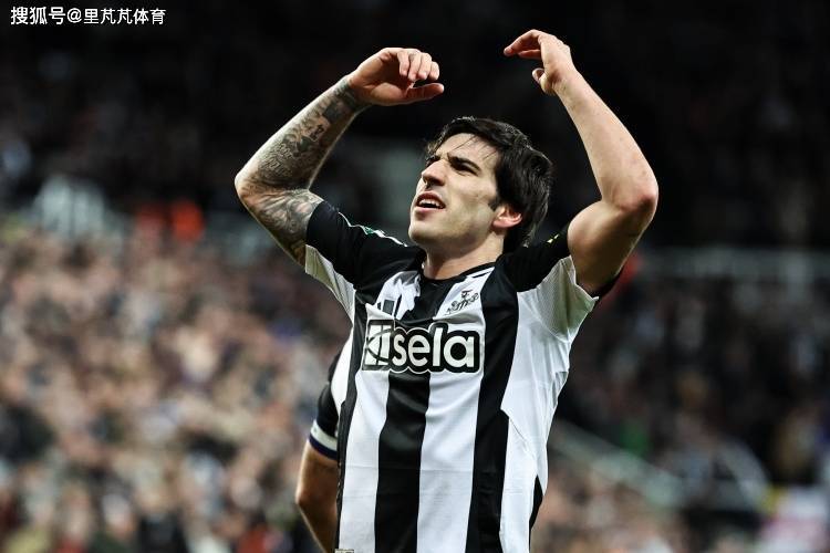 英超豪门集中火力争夺，26岁喜鹊中场，会怎么安排生涯下一站